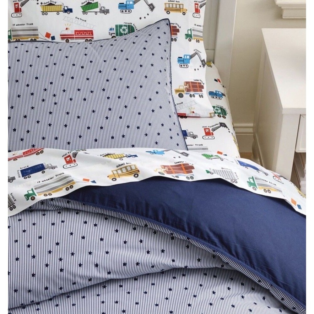 Pottery Barn Kids Flocked Star Duvet Cover